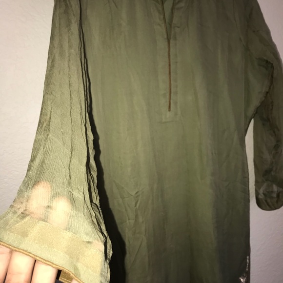 3piece - Picture 3 of 3